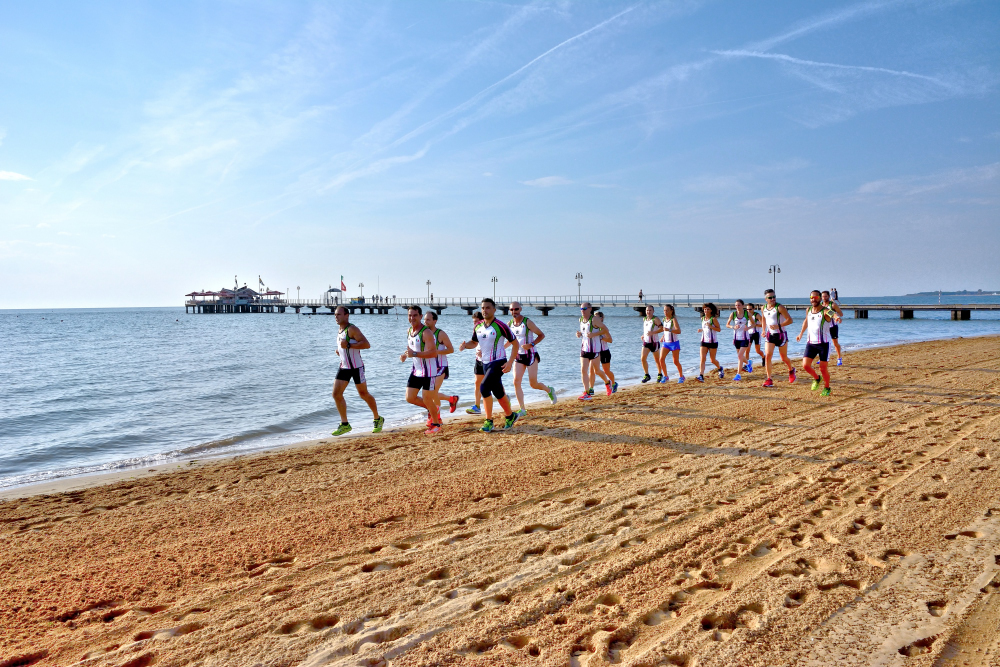 eventi di primavera a lignano - marcia del mare