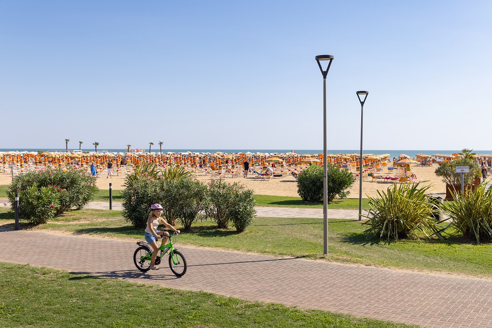 Bibione bambini piste ciclabili