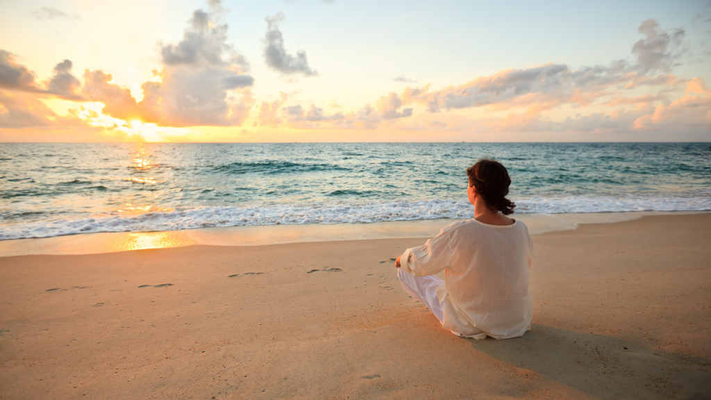 Yoga sulla spiaggia